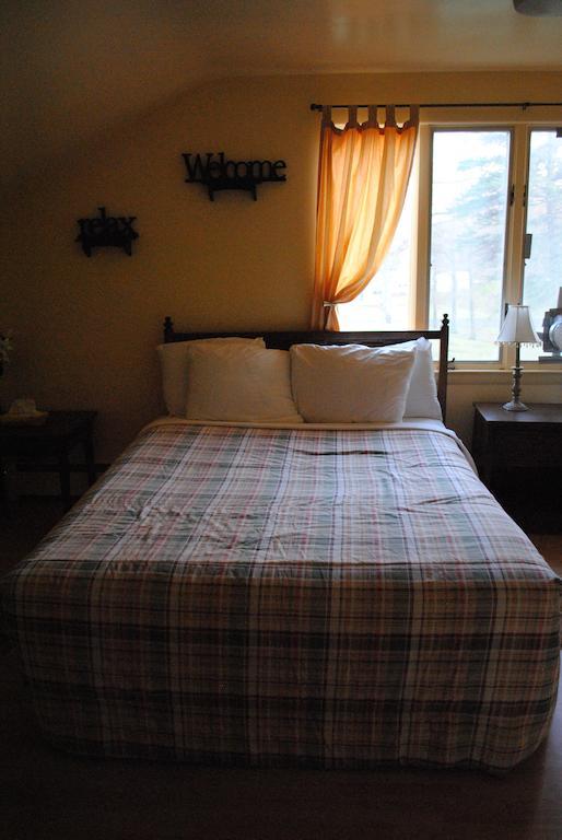Camp Inn Lodge Oscoda الغرفة الصورة