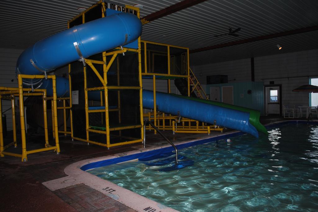 Camp Inn Lodge Oscoda المظهر الخارجي الصورة